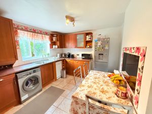 Photo 13- click for photo gallery